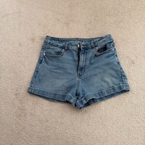 American Eagle blue mom shorts